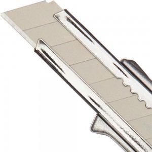 Универсальный нож Attache Selection 18 мм, металлический, с цинковым покрытием 280466