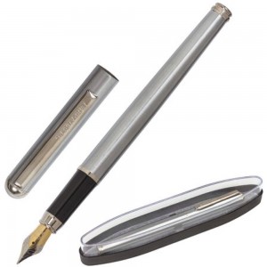 Подарочная перьевая ручка BRAUBERG Larghetto синяя, серебристый корпус с хромом, линия 0.25 мм 143475