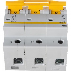 Автоматический модульный выключатель IEK 3п C 32А ВА 47-100 10кА ИЭК MVA40-3-032-C