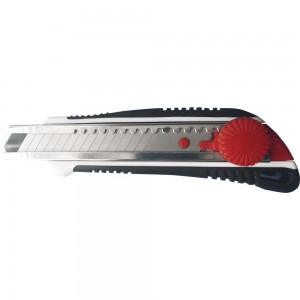 Нож со сменным лезвием Монтажник 18мм, обрезиненный, ABS+TPR 600505
