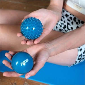 Набор массажных мячей PRCTZ massage therapy 2-piece ball set, 6 см PR3991
