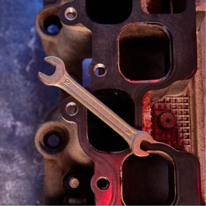 Гаечный рожковый ключ желтый цинк REXANT 8х10 мм 12-5823-2