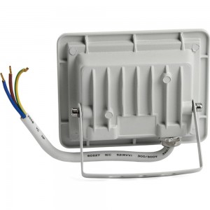 Светодиодный прожектор SAFFIT SFL90-20 2835SMD, 20W 6400K AC220V/50Hz IP65, белый в компактном корпусе 55071