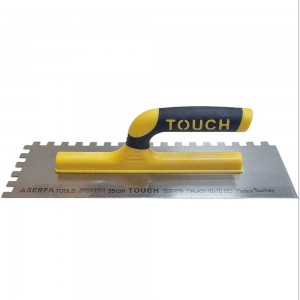 Зубчатая гладилка с пластмассовой ручкой Serfa 35 см 10x10 touch 207