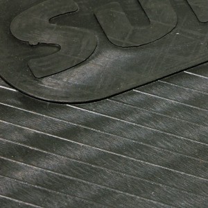 Антивибрационный резиновый коврик SUNSTEP 62x55 см 31-902